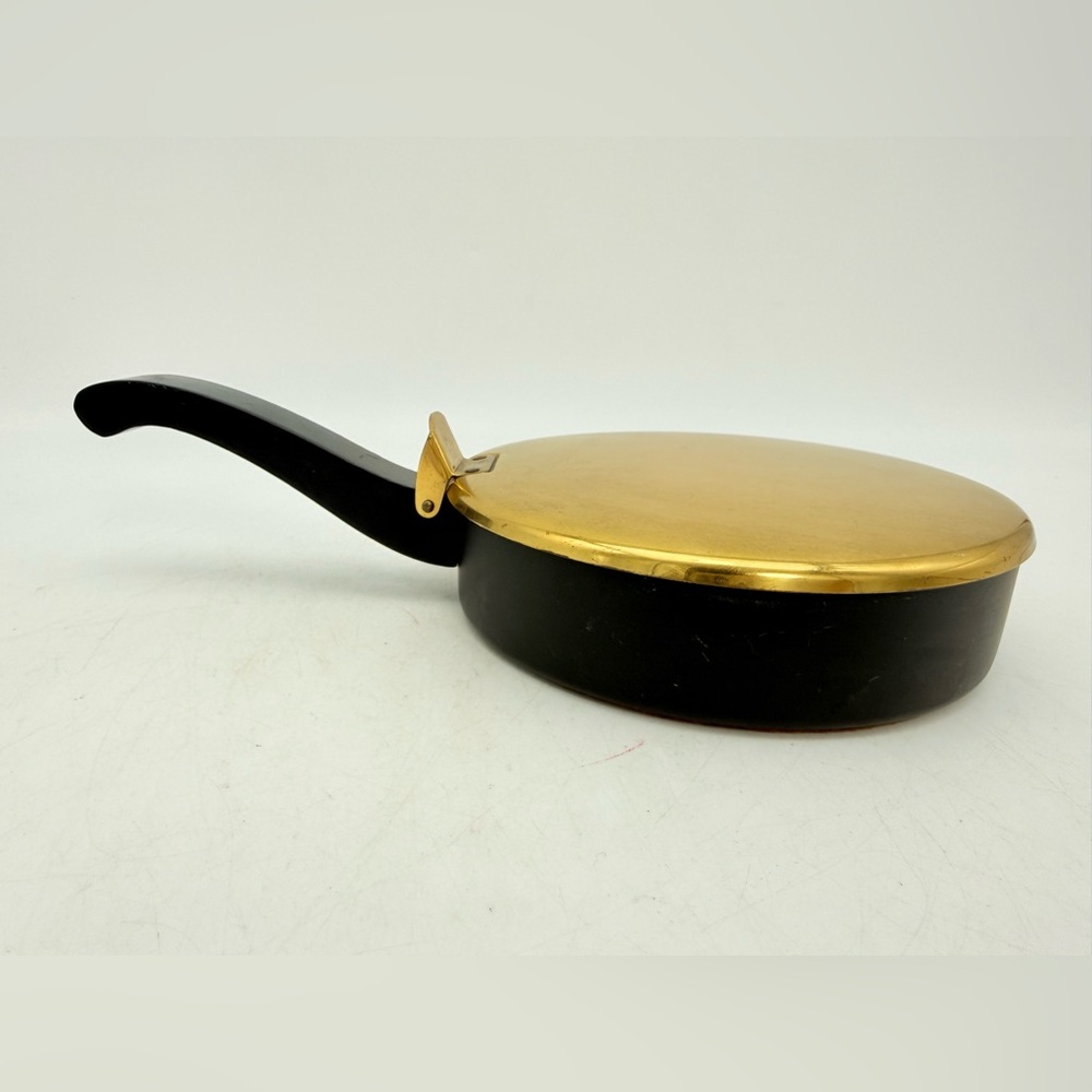 Vintage Silent Butler with Brass Lid Park Sherman Co | breadcrumbs holder